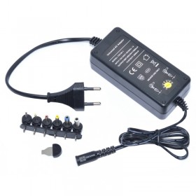 Alimentator Stabilizat Cu 6 Conectori , 220 Volti , Tensiune Reglabila 3 - 12 Volti , 3 Amperi Maxim , Negru