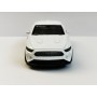 Masina Metalica Ford Mustang cu Usi Mobile, Scara 1:36, Mecanism Inertial, Lungime 12,5 cm, Alb